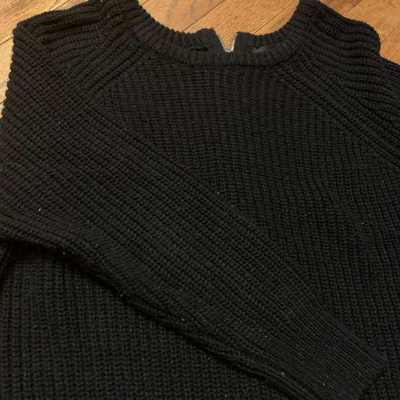 Sweater - Picture 2 of 3